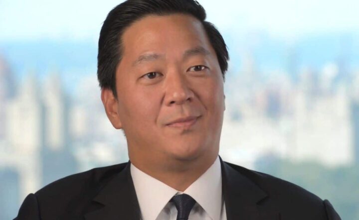 joe bae ceo kkr