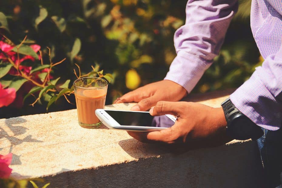 Using a cell phone while traveling